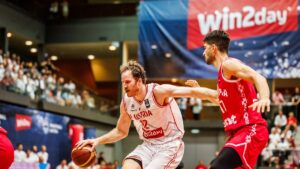 Jako Poeltl